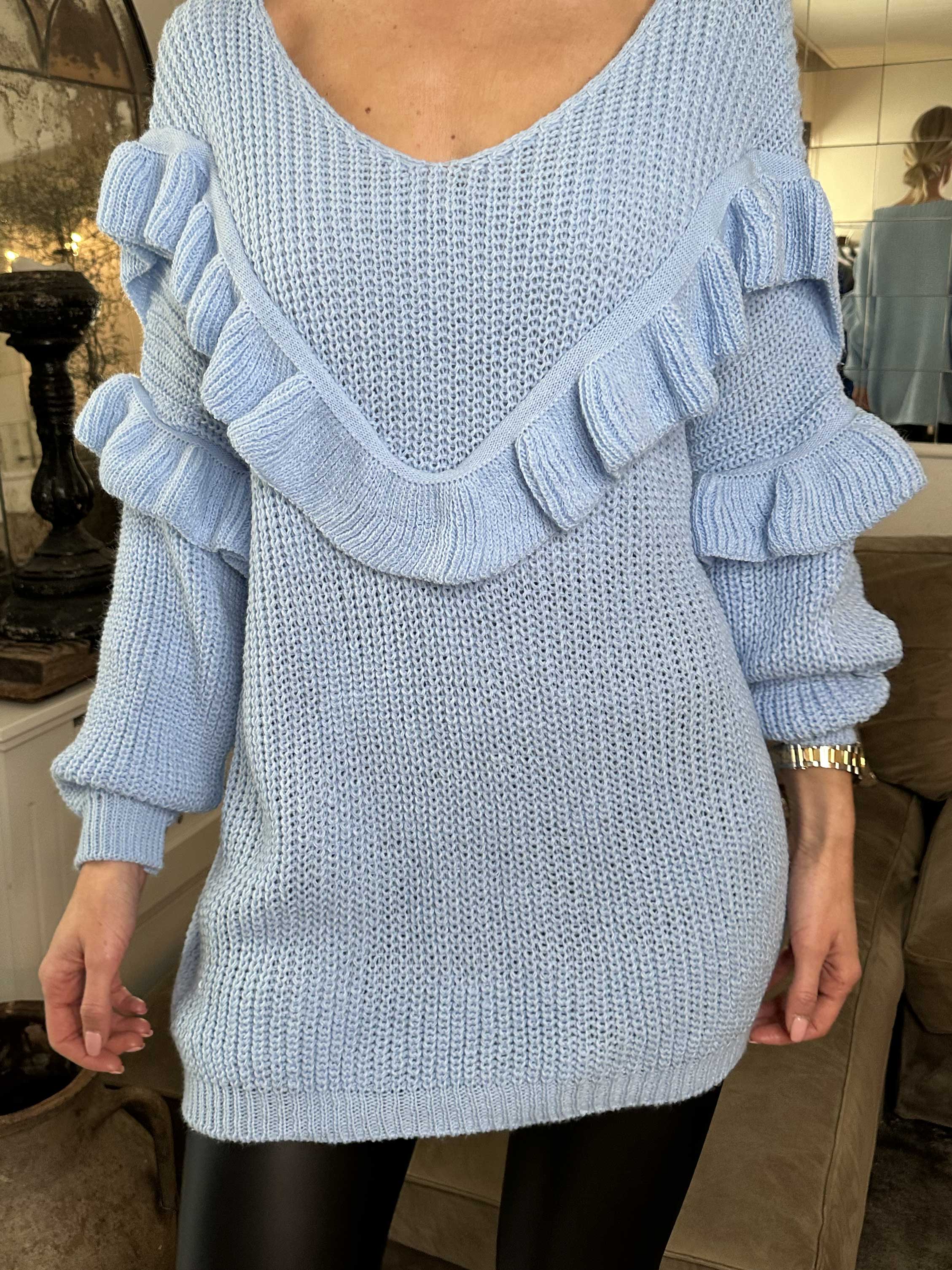 Ellis - Snygg stickad tröja med fina volangdetaljer